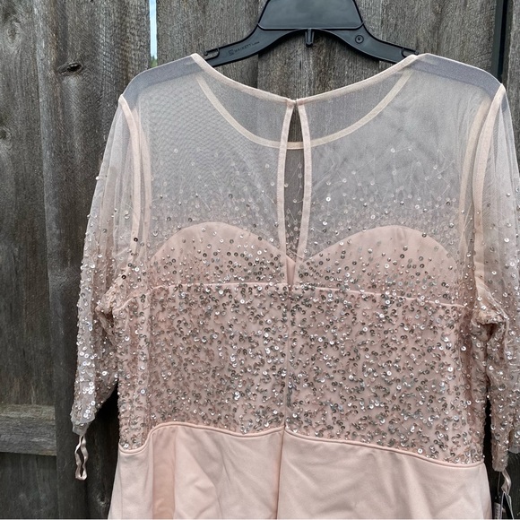 Adrianna Papell Women's Short Dress with Beaded Bodice and Layered - Picture 14 of 16